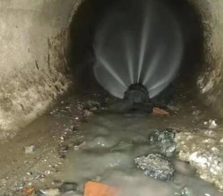 桓仁市政管道清淤